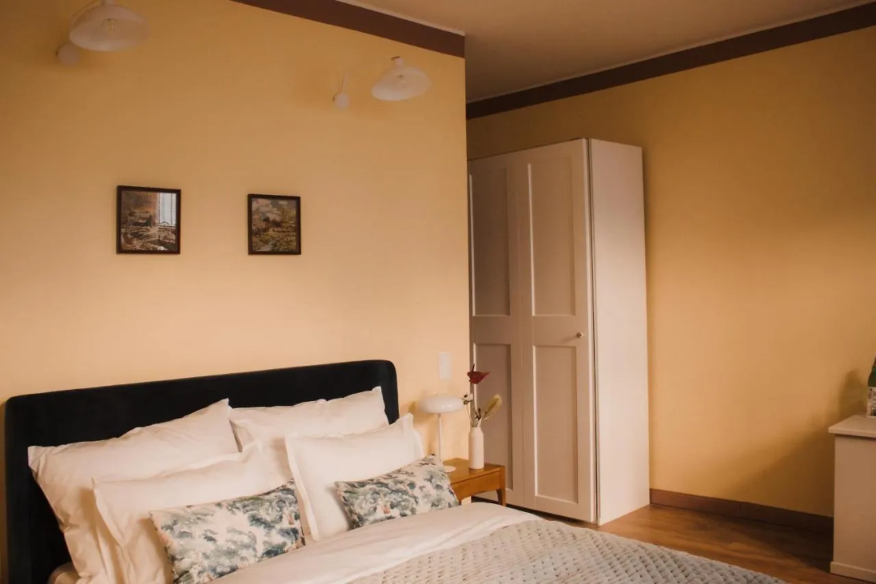 Bed and breakfast Oak House Vienne Couette-café